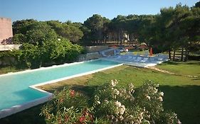 Oasis Park Hotel